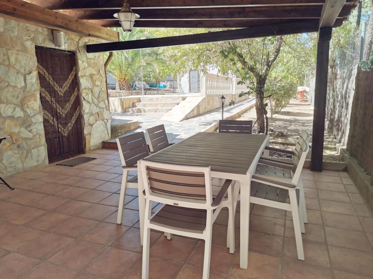 Bonita Casa En El Bosque - El Tiemblo Villa Bagian luar foto